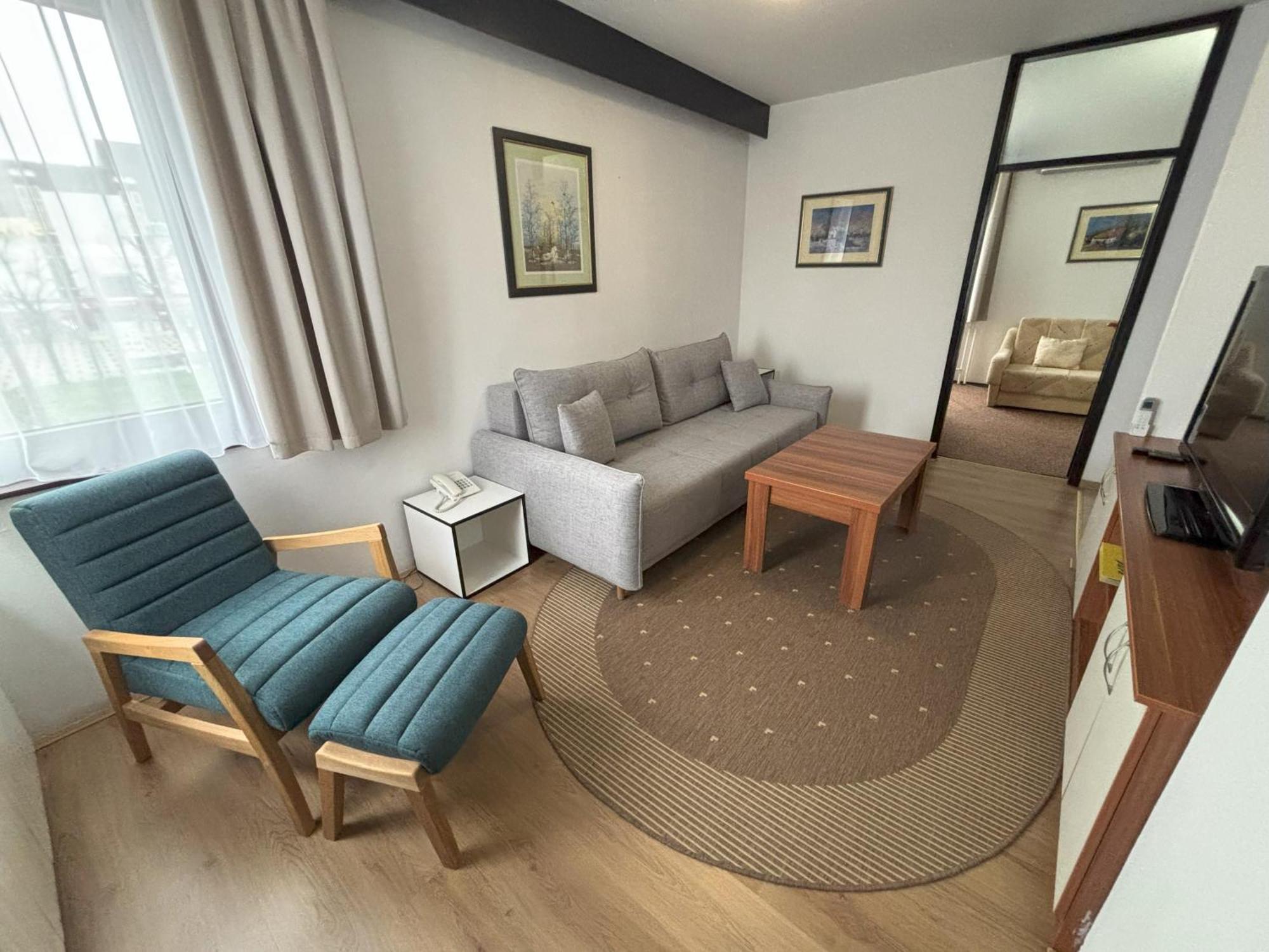Hotel Park Nasice Экстерьер фото