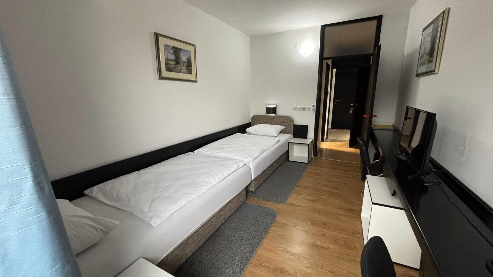 Hotel Park Nasice Экстерьер фото
