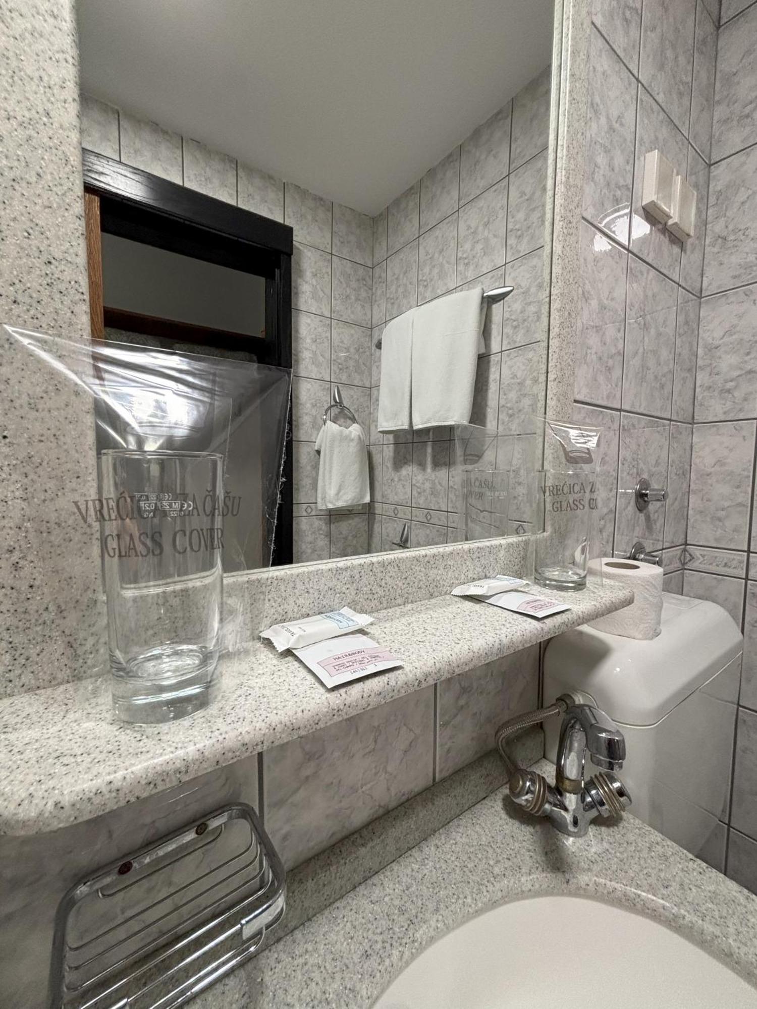 Hotel Park Nasice Экстерьер фото